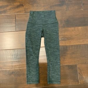 Lululemon Cropped Yoga Leggings